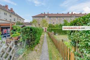 IMMOBERLIN.DE - Gepflegte Altbauwohnung in ruhiger Lage mit Garten beim Spektepark