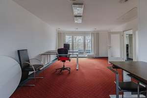 Stilvolles Altbremer Einfamilienhaus – Wohnen oder Arbeiten unter einem Dach! – Die vollständige Adresse der Immobilie erhältst du vom Anbieter., 28205 Peterswerder, Bremen – Vorschaubild 10