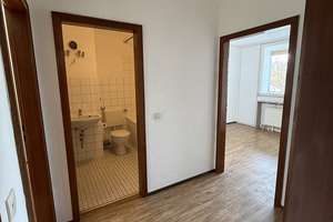 Gut geschnittene 3 Zimmer-Whg. mit Balkon & Tiefgarage ! – Die vollständige Adresse der Immobilie erhältst du vom Anbieter., 42329 Vohwinkel, Wuppertal – Vorschaubild 5