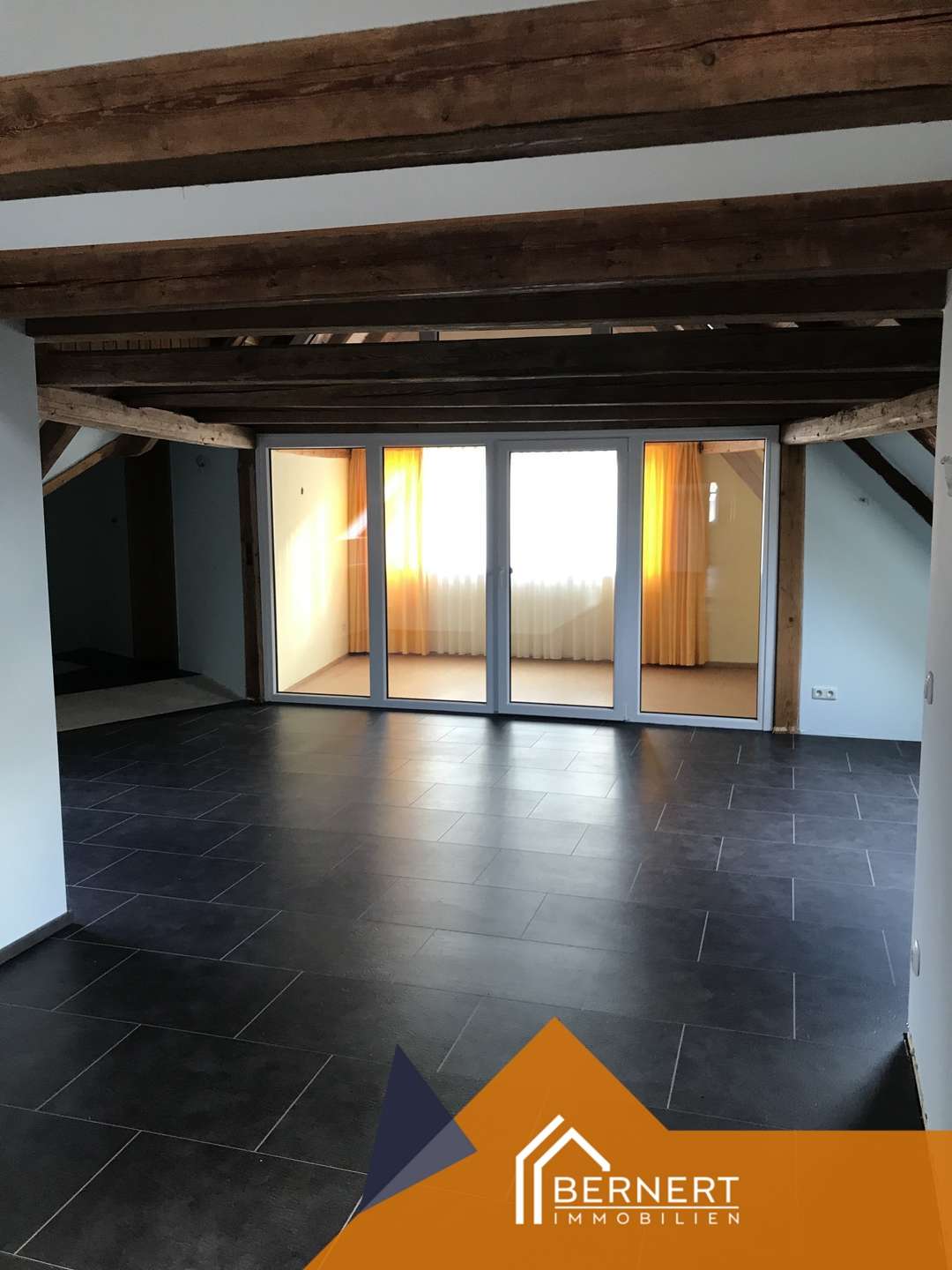 Immobilie in Altenkunstadt - Exklusives Penthouse: Ihre perfekte Kapitalanlage für eine lukrative Vermietung! - Bild 1