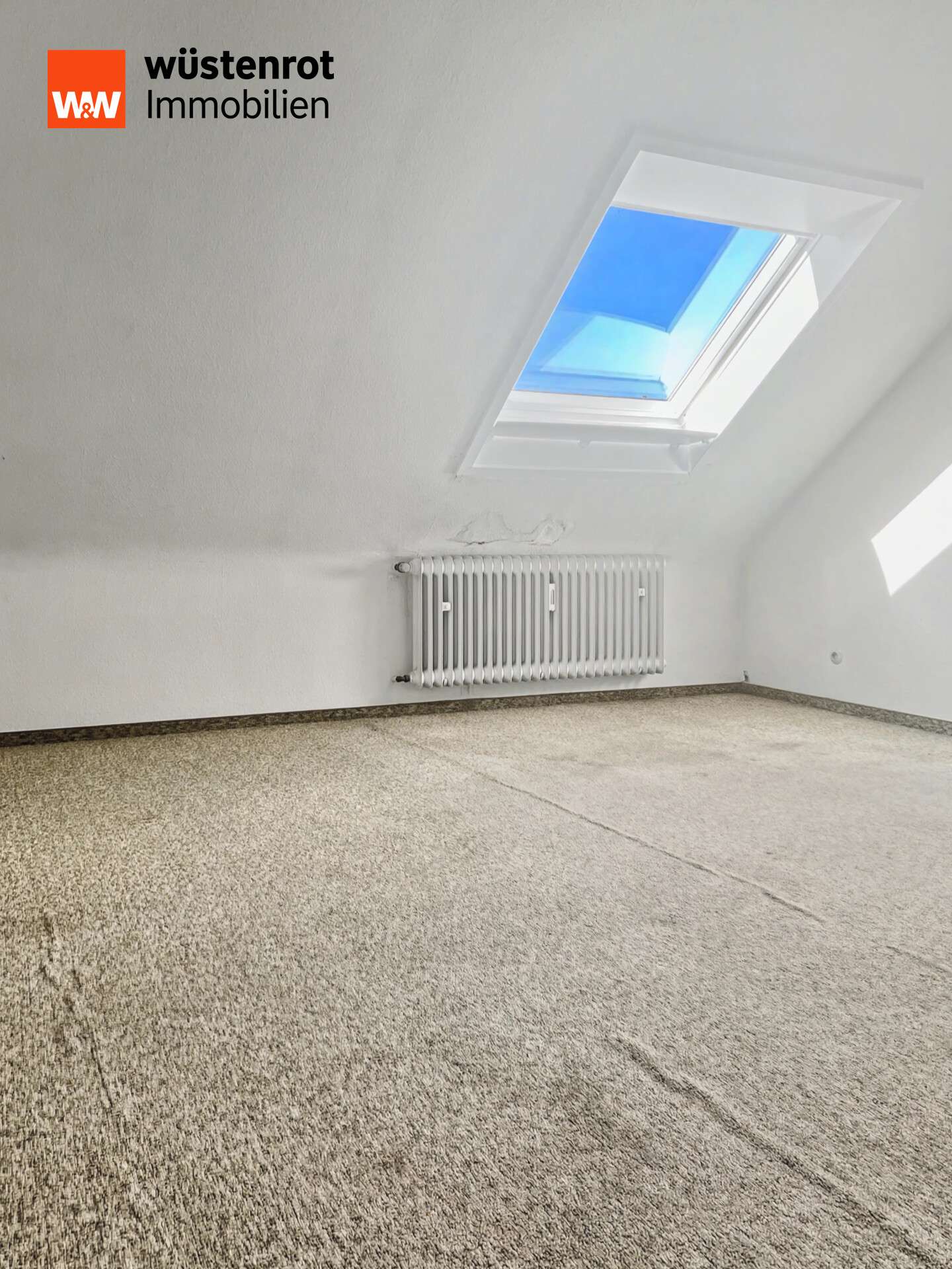 Immobilie in Ettlingen - 3-Familienhaus mit schönem Garten + 3 Garagen in ruhiger Lage (Bruchhausen) - Bild 0