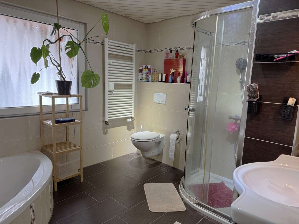 Immobilie in Kleines Wiesental - Wohnen im Grünen - saniertes Bauernhaus - Bild 3