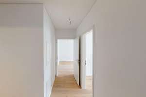 Elegante 4-Zimmer-Wohnung mit Balkon und vielseitiger Raumaufteilung – Martinstr. 42a, 40223 Bilk, Düsseldorf – Vorschaubild 6