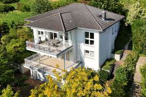 Exklusive Villa mit Panoramablick in Bestlage von Bensheim – Die vollständige Adresse der Immobilie erhältst du vom Anbieter., 64625 Bensheim – Vorschaubild 5