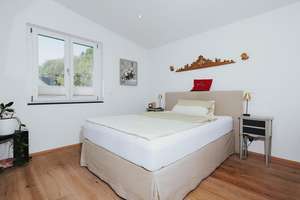 Eine Wohnung mit Charakter: Penthouse in naturnaher Lage – Die vollständige Adresse der Immobilie erhältst du vom Anbieter., 79100 Günterstal, Freiburg im Breisgau – Vorschaubild 9