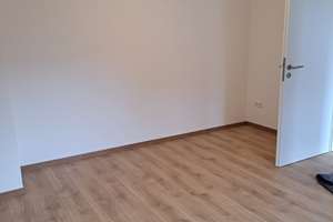 Helle, moderne 4-Zimmer-Wohnung in Oberhausen-Rheinhausen mit Hauscharakter – Poststr. 2, 68794 Oberhausen-Rheinhausen – Vorschaubild 14