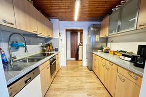 Gepflegtes Mehrfamilienhaus mit 4 Einheiten – solide Basis für Kapitalanleger – Die vollständige Adresse der Immobilie erhältst du vom Anbieter., 73329 Kuchen – Vorschaubild 9