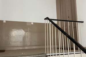 Rheingauviertel: Gemütliche 2 Zimmer Wohnung - Ruhige Hoflage – Rauenthaler Straße 10, 65197 Rheingauviertel / Hollerborn, Wiesbaden – Vorschaubild 2