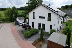 Direkt einziehen! - Exklusives Einfamilienhaus in Breiholz – Lohe 8, 24797 Breiholz – Vorschaubild 1