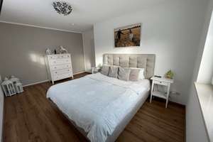 Großzügige 4,5-Zimmer-Wohnung mit Gartenanteil in Ergoldsbach – Die vollständige Adresse der Immobilie erhältst du vom Anbieter., 84061 Ergoldsbach – Vorschaubild 7