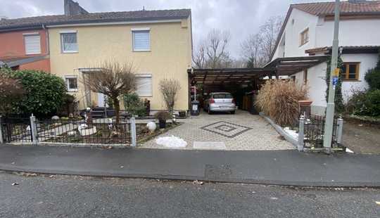 Bild von Reiheneckhaus mit Ausbaupotenzial auf 530 m² großem Grundstück