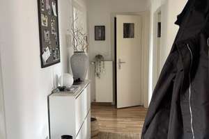Praktisch geschnittene 3-Zimmer-Wohnung in Düsseldorf-Eller ab 01.08 – Die vollständige Adresse der Immobilie erhältst du vom Anbieter., 40229 Eller, Düsseldorf – Vorschaubild 1