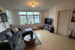 Helle 3 Zimmer Wohnung in gepflegtem Haus mit Top Anbindung in Oberbilk – Siemensstraße 60, 40227 Oberbilk, Düsseldorf – Vorschaubild 2