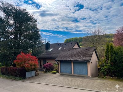 Charmantes Mehrfamilienhaus in naturnaher Lage