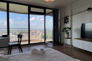 Exklusives, vollmöbliertes Apartment im Hotelturm – Wohnen mit Weitblick über Augsburg – Imhofstr. 12, 86159 Augsburg – Vorschaubild 2