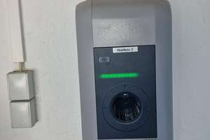 Wohnen wie im Park!
Tolles Landhaus
+ 4 Nebengebäude
+ PV-Anlage u. Fernwärme
+ Bezugsfrei in Kü – Die vollständige Adresse der Immobilie erhältst du vom Anbieter., 95473 Creußen – Vorschaubild 16