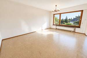 Charmantes Einfamilienhaus zum Sanieren -  DHH mit großzügigem Grundstück, sonnigem Garten und viel  – Die vollständige Adresse der Immobilie erhältst du vom Anbieter., 68219 Rheinau, Mannheim – Vorschaubild 3