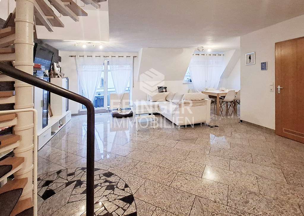 Immobilie in Kirchheim am Neckar - Helle und großzügige 3,5-Zimmer Maisonette-Wohnung mit Balkon - Bild 1