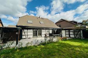 M'GLADBACH - HOCKSTEIN
FREISTEHENDES EINFAMILIENHAUS MIT GARTEN UND GARAGEN! – Die vollständige Adresse der Immobilie erhältst du vom Anbieter., 41239 Hockstein, Mönchengladbach – Vorschaubild 1