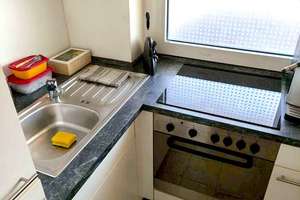 **UNTERBILK NÄHE MEDIENHAFEN**RUHIGES APARTMENT MIT GROßEM SONNENBALKON, LIFT & TG INKLUSIVE ** – 40221 Bilk, Düsseldorf – Vorschaubild 4