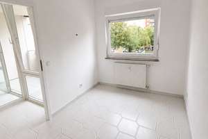 Frisch renovierte 2-Zimmer-Wohnung in Lennep mit großem Balkon – Henkelshof 10, 42897 Henkelshof, Remscheid – Vorschaubild 5