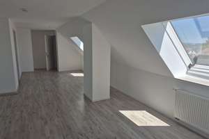 Modernisierte 2 Zimmer Dachgeschosswohnung in Stadeln zu vermieten!  – Die vollständige Adresse der Immobilie erhältst du vom Anbieter., 90765 Stadeln, Herboldshof, Mannhof, Fürth – Vorschaubild 8