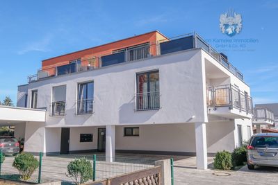 Modernes MFH mit 7 Wohnungen in Eltersdorf
