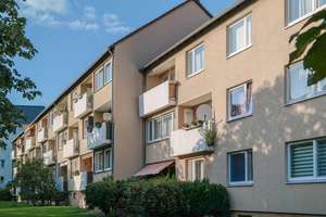 Erdgeschosswohnung mit Dusche, Loggia und Abstellraum – An der Teichbreite 32, 38448 Teichbreite, Wolfsburg – Vorschaubild 2