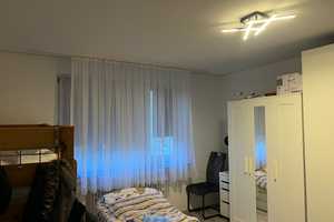 vermietete 3 Zimmer Wohnung  mit einem Balkon und Stellplatz – Wiesbaden – Vorschaubild 4