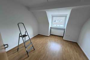 E.- Altenessen-Süd, gemütliche 2-Zimmer -Whg,  DG rechts – Hövelstr. 150, 45326 Altenessen-Süd, Essen – Vorschaubild 5