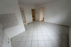 Schön geschnittene helle 2,5-Zimmer Wohnung in Karlsruhe Oststadt zur Eigennutzung – Rintheimer Str. 78, 76131 Oststadt, Karlsruhe – Vorschaubild 10