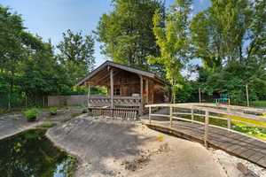 Prachtvolle Rarität und einmalige Schönheit! Villa im Toskana-Stil mit parkähnlicher Gartenanlage – Altötting (Kreis) – Vorschaubild 7