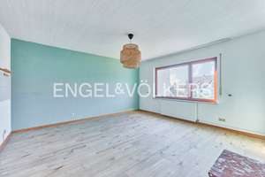 Großzügiges Einfamilienhaus mit Blick zur Burg Frankenstein in Darmstadt - Eberstadt – Die vollständige Adresse der Immobilie erhältst du vom Anbieter., 64297 Eberstadt, Darmstadt – Vorschaubild 6