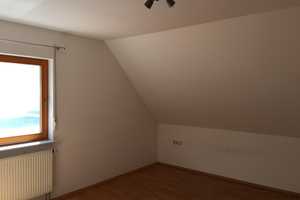 ein Familienhaus mit tollen Garten in ruhiger Lage in Dettenhausen – Tübingen (Kreis) – Vorschaubild 12