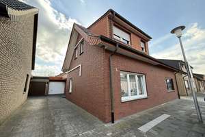 Modernisierte Doppelhaushälfte in Gronau – Die vollständige Adresse der Immobilie erhältst du vom Anbieter., 48599 Gronau (Westfalen) – Vorschaubild 1