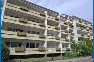 Schöne 3-Zimmer-Küche-Bad-Wohnung mit 2 Balkonen