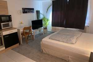 Stilvolle 1-Zimmer-Souterrain-Wohnung in Offenbach am Main – rosenaustr. 27, 63069 Offenbach am Main – Vorschaubild 1