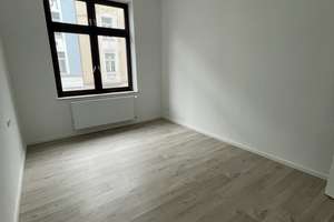 großzügige 4-Zimmer Wohnung-zentrale Lage-WG geeignet – Eifelstraße 42, 52068 Adalbertsteinweg, Aachen – Vorschaubild 2
