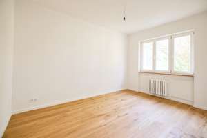Nah Rüdesheimer Platz und Friedenau: Hochwertiger Erstbezug, 2-Zi mit Balkon im 3.OG, Tageslichtbad – 12162 Steglitz, Berlin – Vorschaubild 11