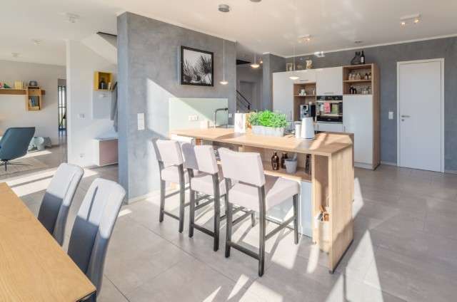 Immobilie in Kobern-Gondorf - Ihr Einfamilienhaus mit offener Architektur *EINZUGSFERTIG* - Bild 2