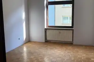 Bochum - Nähe Bergmannsheil: Helle 2 Raum Wohnung mit Terrasse – An der Landwehr  16, 44795 Weitmar-Mitte, Bochum – Vorschaubild 4