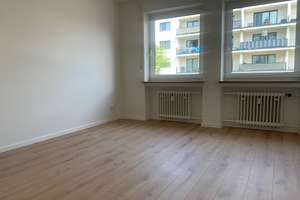 Modern sanierte 4-Zimmer-Wohnung mit Balkon – Kapitalanlage mit solider Vermietung oder Eigennutzer – Die vollständige Adresse der Immobilie erhältst du vom Anbieter., 86154 Oberhausen-Nord, Augsburg – Vorschaubild 4