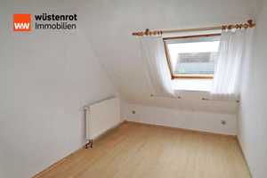 FÜR EINE ODER ZWEI FAMILIEN MIT EINBAUKÜCHEN + KAMINOFEN + DACHTERRASSE+ GARAGE + DOPPELCARPORT – Güstrow (Kreis) – Vorschaubild 14