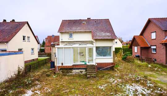 Bild von Einfamilienhaus mit Potenzial in Vorzugslage von Celle: Ihr Traumprojekt wartet!
