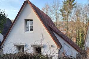 Denkmalgeschütztes Einfamilienhaus mit historischem Charme und kleinem Garten in Vlotho – Die vollständige Adresse der Immobilie erhältst du vom Anbieter., 32602 Vlotho – Vorschaubild 2