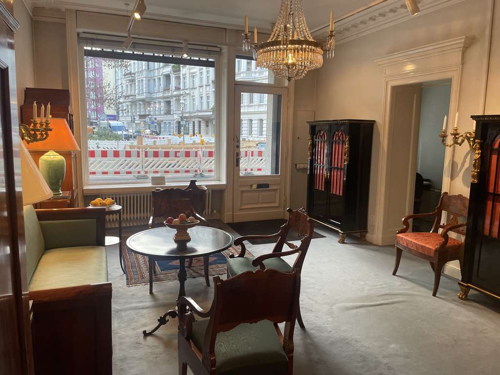 Attraktive Ladenwohnung im Nollendorfkiez - Umwidmung zur Wohnung möglich