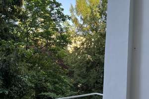 Zentrale und helle 3-Zimmer-Wohnung mit Sonnenloggia und KFZ-Stellplatz in der Bonner Südstadt – Die vollständige Adresse der Immobilie erhältst du vom Anbieter., 53113 Südstadt, Bonn – Vorschaubild 9