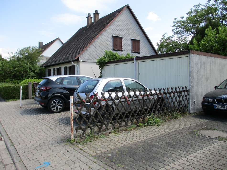 2 Garagen 