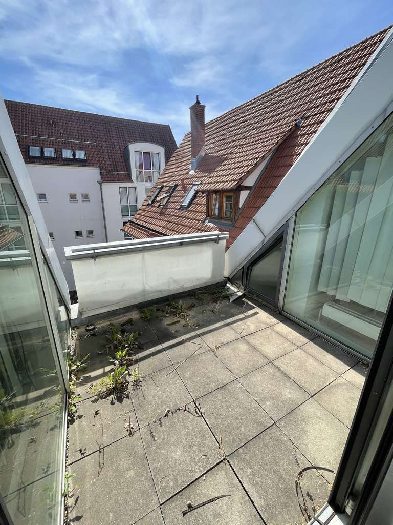 Immobilie in Gerlingen - behaglich und zentral - 3 1/2 Zi. DG-Wohnung - Stadtmitte Gerlingen - Bild 0