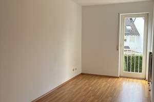 Wiesbaden Sonnenberg, spacious and bright terraced house/geräumiges und helles RMH/EFH – Die vollständige Adresse der Immobilie erhältst du vom Anbieter., 65191 Sonnenberg, Wiesbaden – Vorschaubild 8